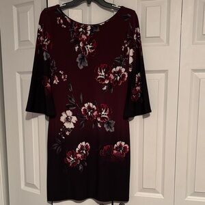 White House Black Market Floral 3/4 Bell Sleeve Dress - Burgundy and Black